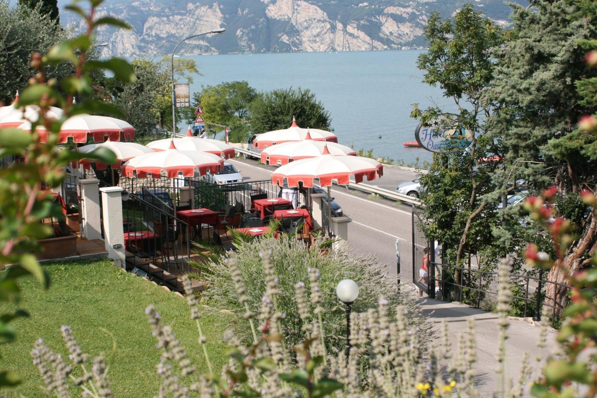 Hotel Oasi Beach Malcesine Eksteriør bilde