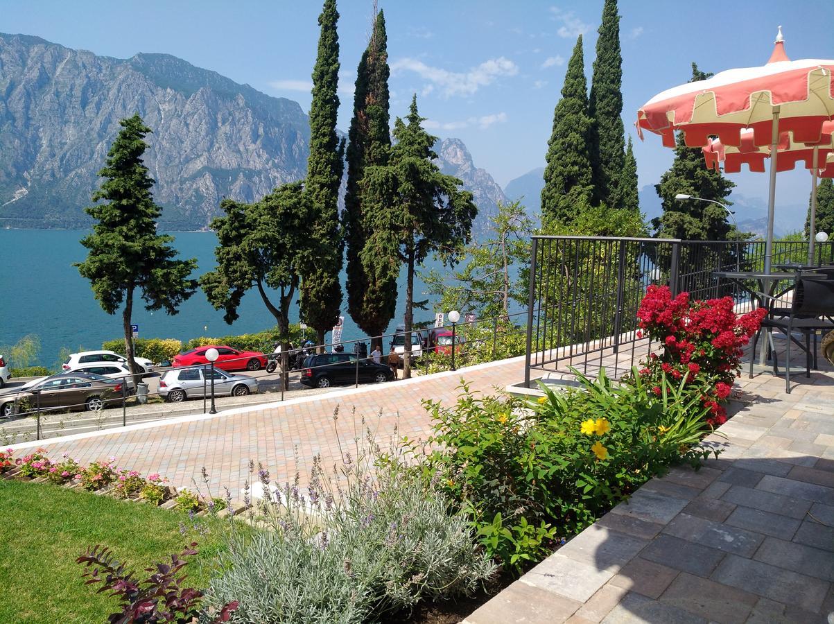 Hotel Oasi Beach Malcesine Eksteriør bilde