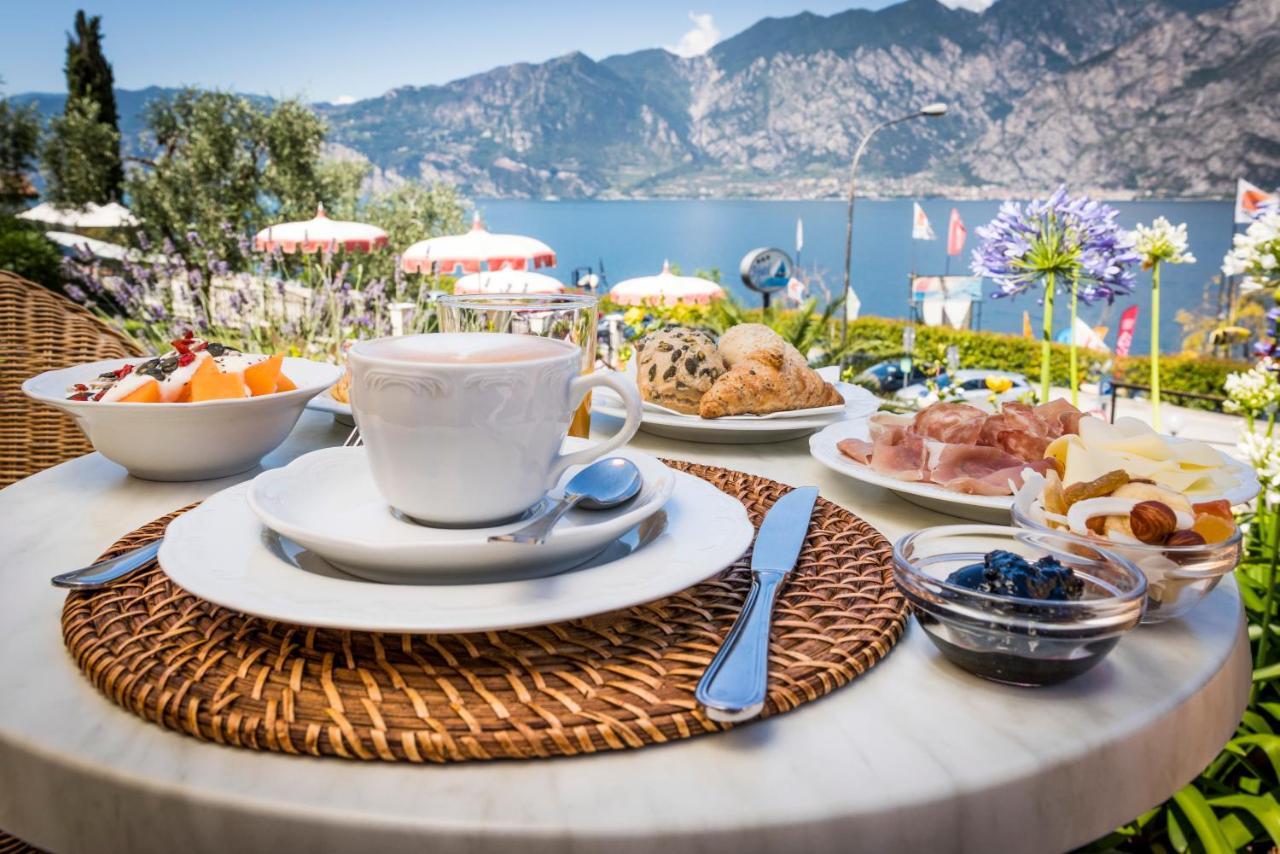 Hotel Oasi Beach Malcesine Eksteriør bilde